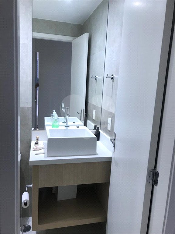 Apartamento à venda com 2 quartos, sendo 1 suíte, em Fazenda Morumbi, São Paulo, SP