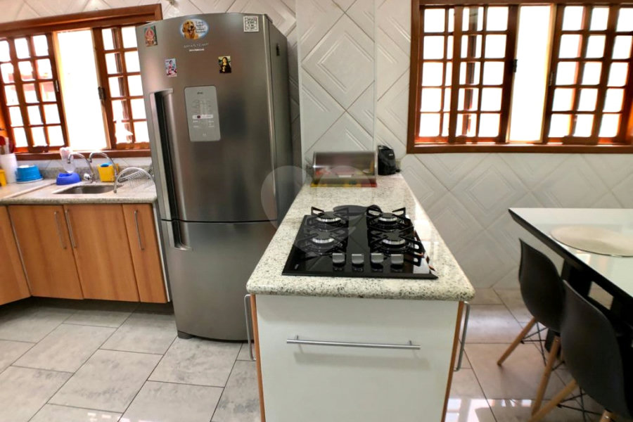 Sobrado à venda com 3 quartos, sendo 2 suítes,  em Tucuruvi, São Paulo, SP