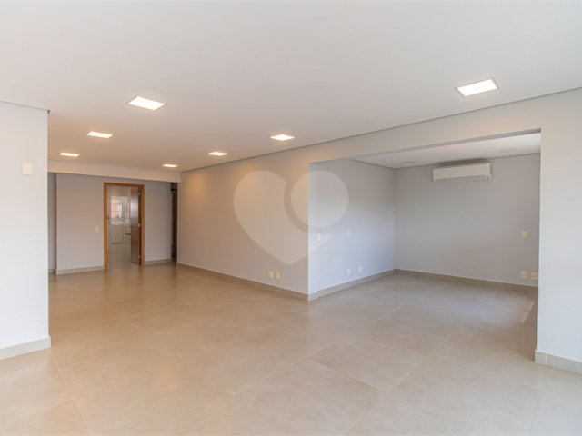 Apartamento à venda com 3 suítes em Chácara Flora, São Paulo, SP