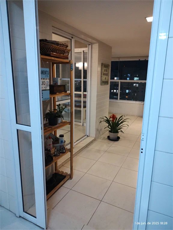 Apartamento à venda com 3 suítes em Jardim das Vertentes, São Paulo, SP