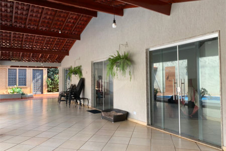 Casa à venda com 3 suítes em Jardim Nova Ipanema, Três Lagoas, MS