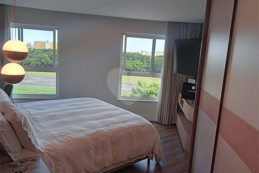 Apartamento à venda com 3 suítes em Santana, São Paulo, SP