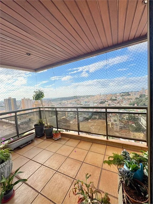Apartamento à venda com 3 suítes em Vila Seixas, Ribeirão Preto, SP