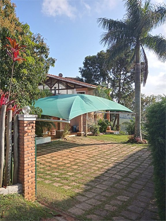 Casa à venda com 3 suítes em Condomínio Portal dos Nobres, Atibaia, SP