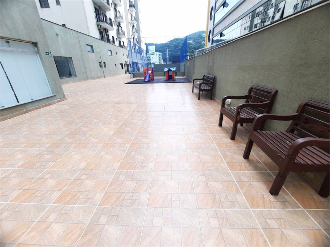Apartamento à venda, 45 m² por R$ 307.400,00 - Enseada - Guarujá/SP