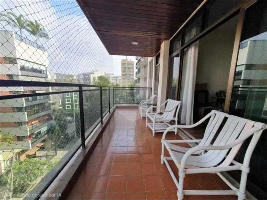 Apartamento à venda com 3 quartos, sendo 1 suíte, em Maracanã, Rio de Janeiro, RJ