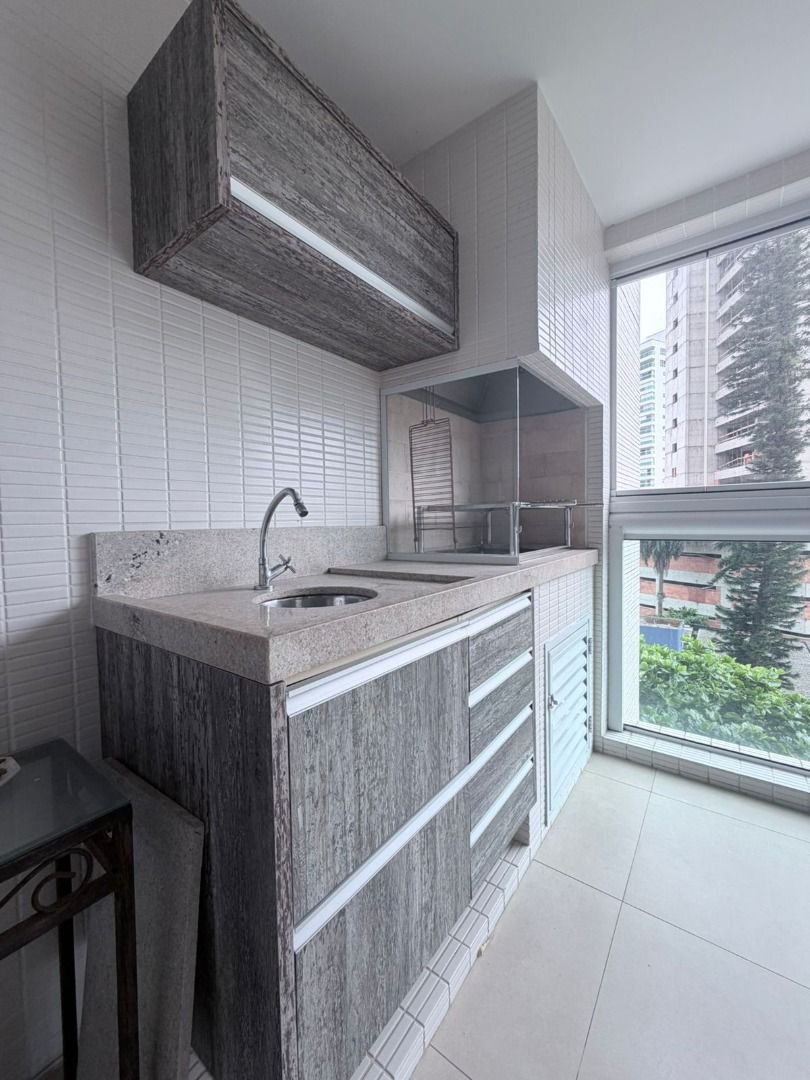 Apartamento com 2 dormitórios à venda, 135 m² por R$ 1.900.000,00 - Ponta da Praia - Santos/SP