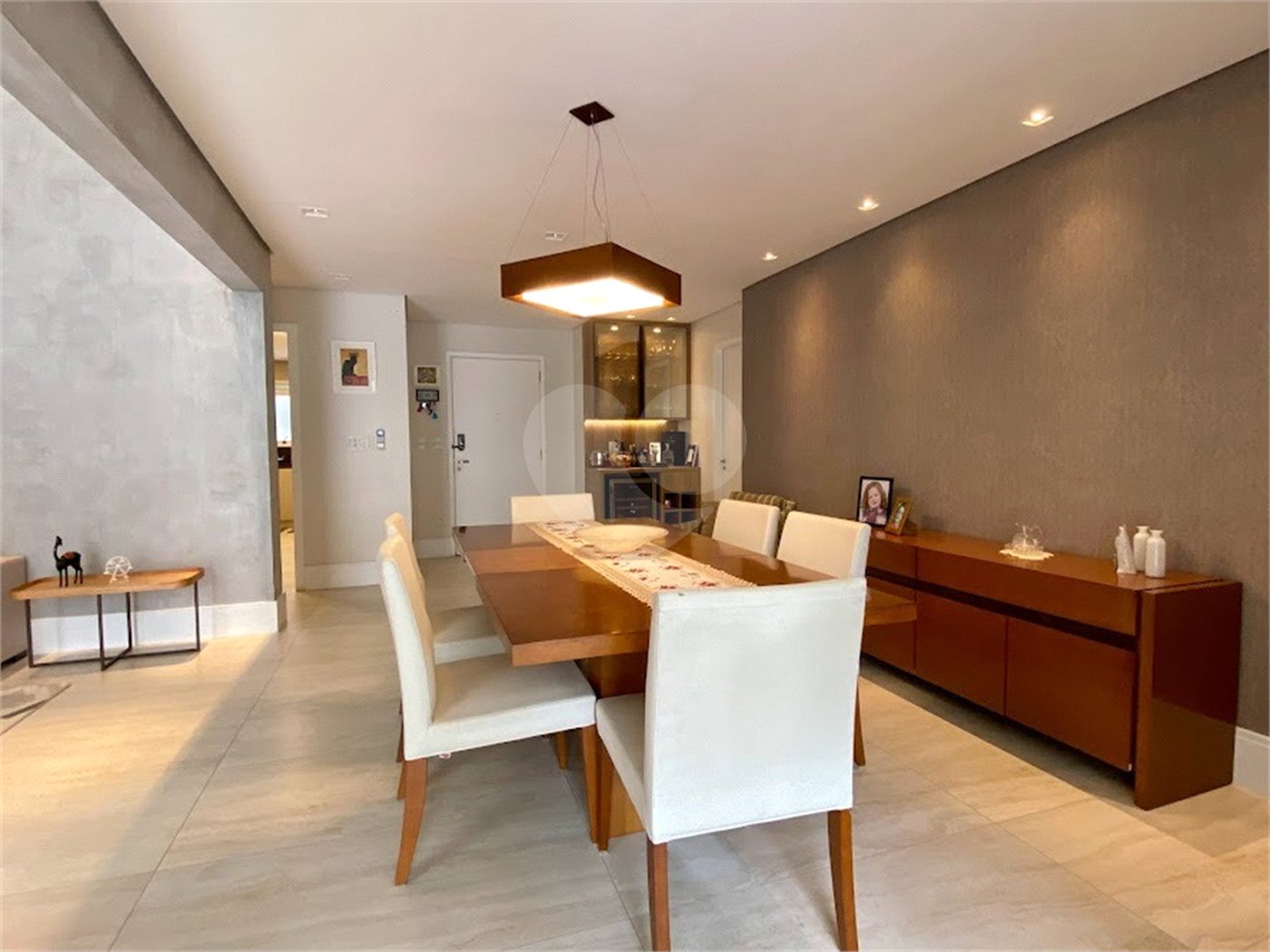 Apartamento à venda com 3 suítes em Vila Suzana, São Paulo, SP