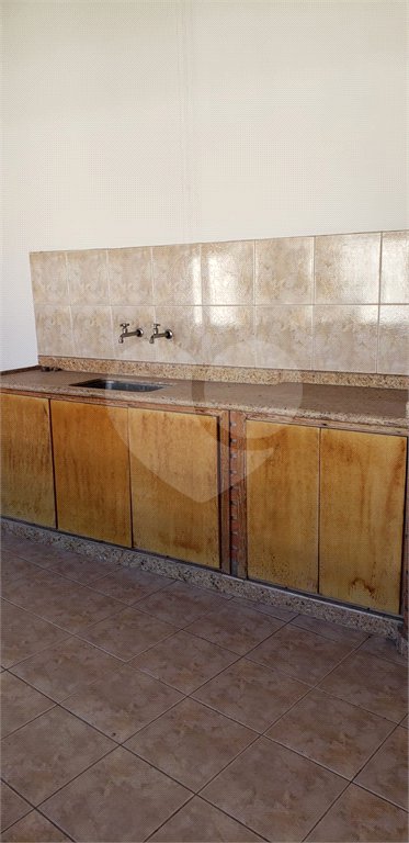 Sobrado à venda com 3 quartos, sendo 1 suíte, em Tremembé, São Paulo, SP