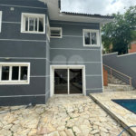Casa à venda com 6 suítes no condomínio Arujá V, Arujá - SP