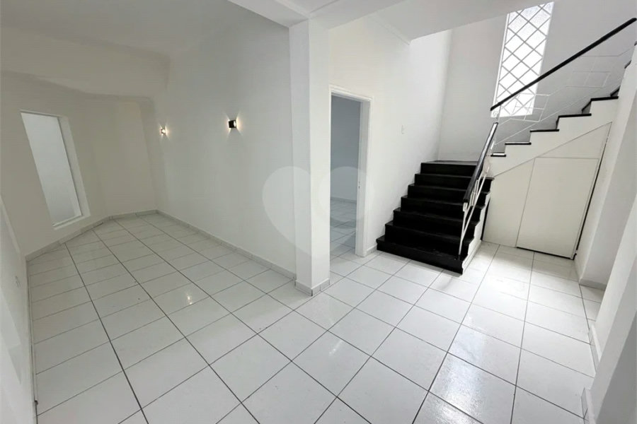 Prédio Comercial de Alto Padrão em Localização Nobre