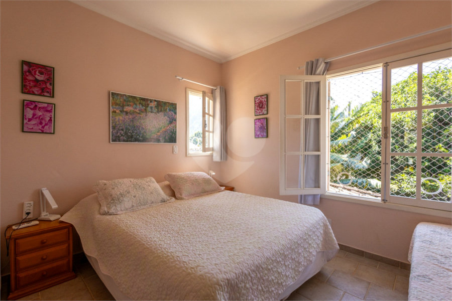 Casa à venda com 6 quartos, sendo 4 suítes, em Barequeçaba, São Sebastião, SP