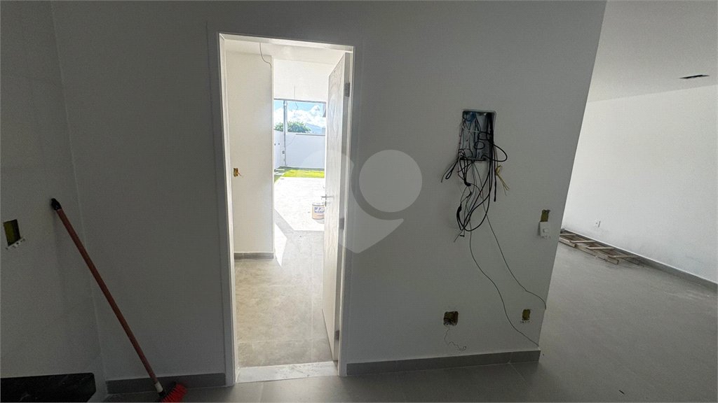 Casa à venda com 3 quartos, sendo 1 suíte, no condomínio Parque Guará, Rio de Janeiro - RJ