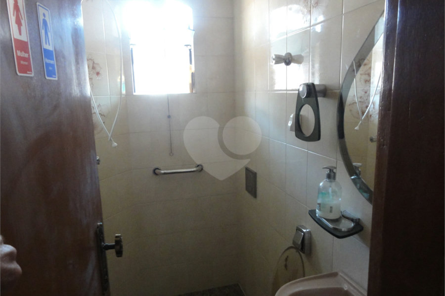 Sobrado à venda com 6 quartos, sendo 4 suítes, em Tremembé, São Paulo, SP
