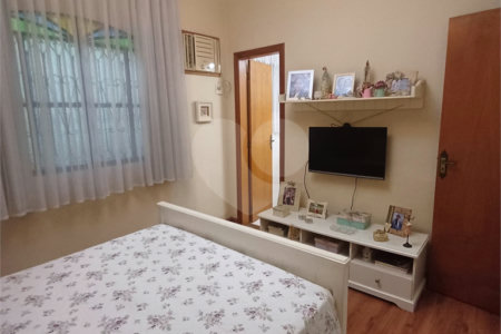 Casa à venda com 3 quartos, sendo 2 suítes, em Campo Grande, Rio de Janeiro, RJ