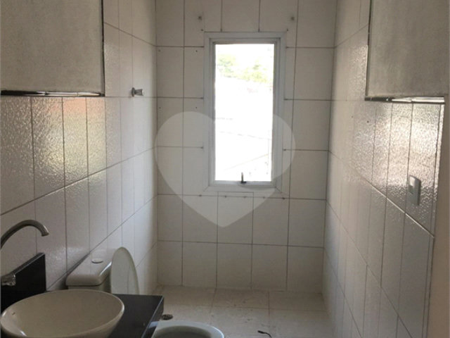 Prédio à venda com 2 suítes em Tremembé, São Paulo, SP