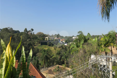Casa à venda com 5 quartos, sendo 1 suíte, em Jardim Guedala, São Paulo, SP