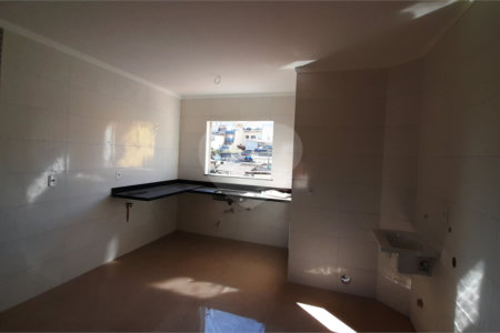 Casa à venda com 2 quartos no condomínio Residencial Luta, São Paulo - SP