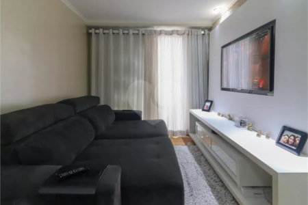 Apartamento à venda com 3 quartos, sendo 1 suíte, em Vila Polopoli, São Paulo, SP