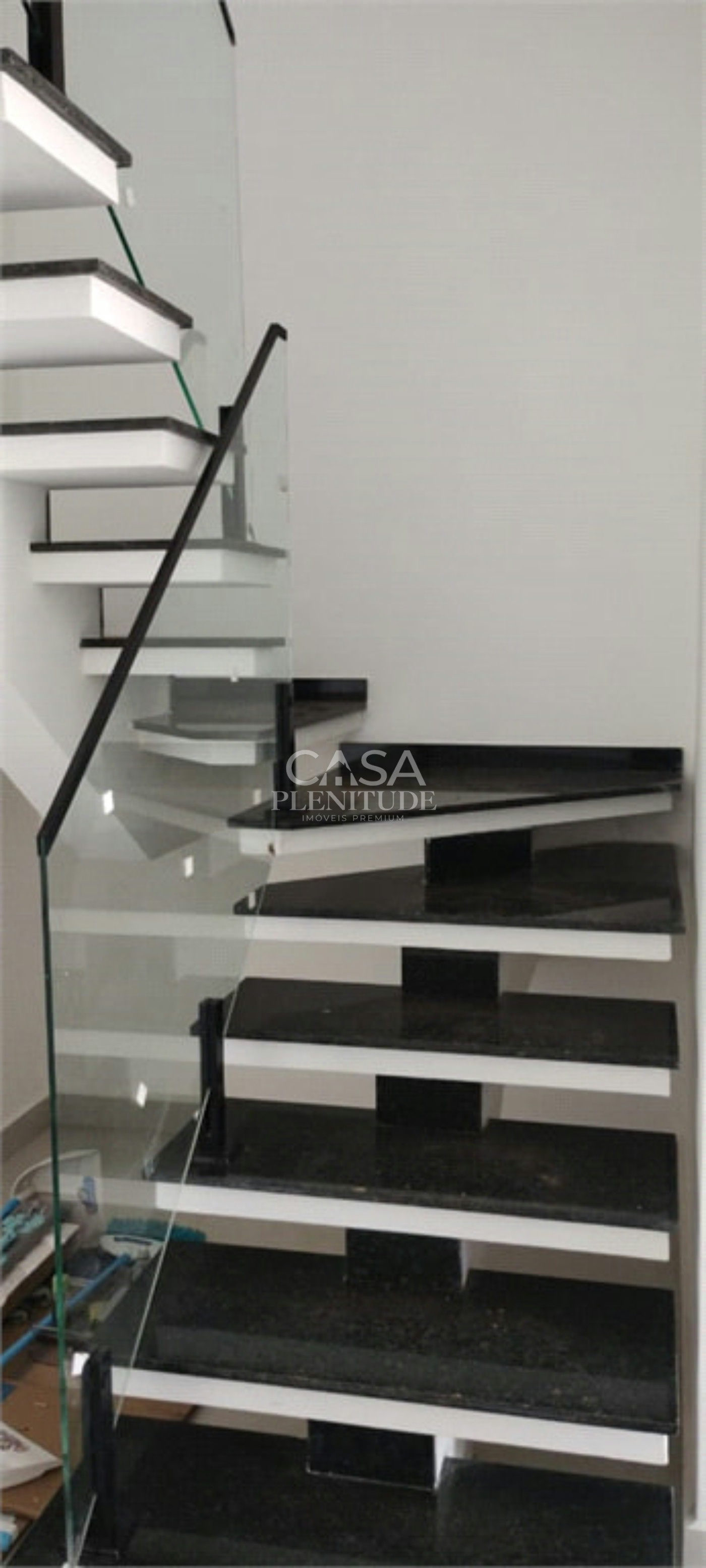 Casa em condomínio à venda com 2 quartos, sendo 1 suíte, em Cajuru do Sul, Sorocaba, SP