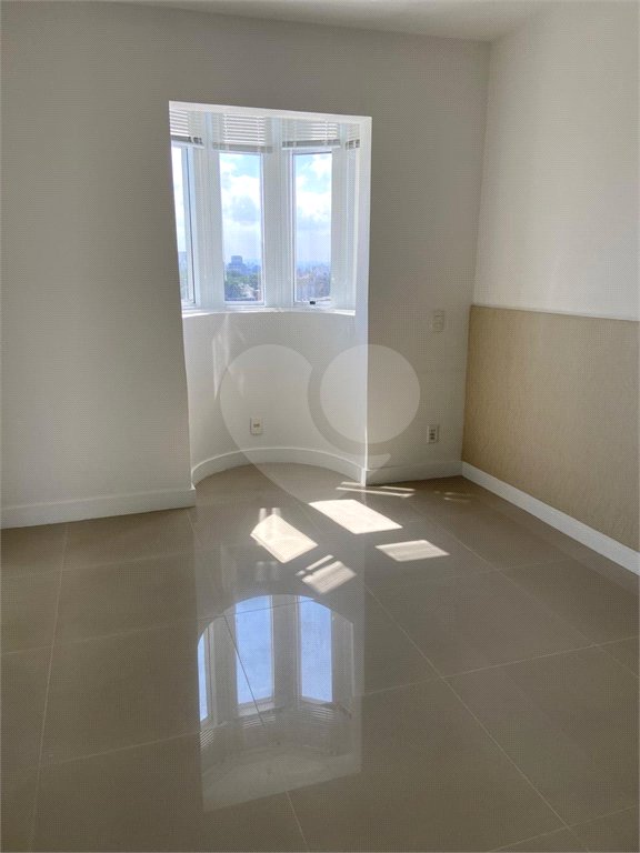 Apartamento à venda com 3 suítes no Centro, Santo André, SP