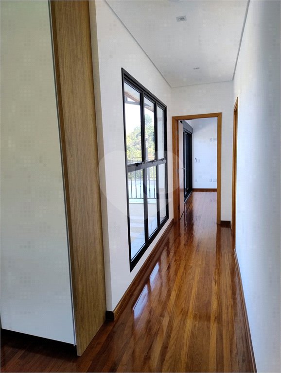 Casa à venda ou para alugar com 4 suítes no condomínio Itaporã, Atibaia - SP