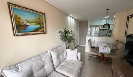 Apartamento à venda com 2 quartos, sendo 1 suíte,  em Jardim Modelo, São Paulo, SP