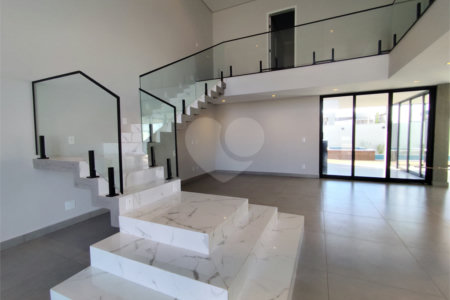 Casa à venda com 4 quartos, sendo 3 suítes,  no condomínio Residencial Golden Ville, Itapetininga - SP