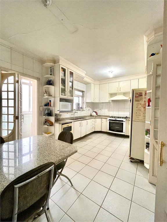 Apartamento à venda com 3 quartos, sendo 2 suítes, em Cambuci, São Paulo, SP