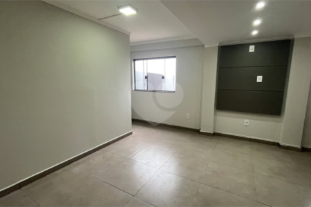 Salão Comercial para alugar em Vila Junqueira, Atibaia, SP