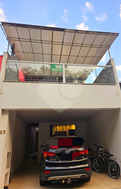 Casa à venda com 3 quartos, sendo 1 suíte,  no condomínio Residencial Rubi, Mogi das Cruzes - SP
