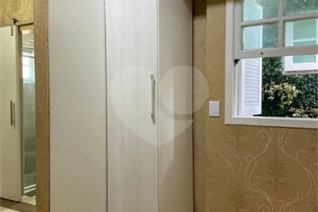 Casa de Vila à venda com 2 quartos, sendo 1 suíte,  em Silveira, Santo André, SP