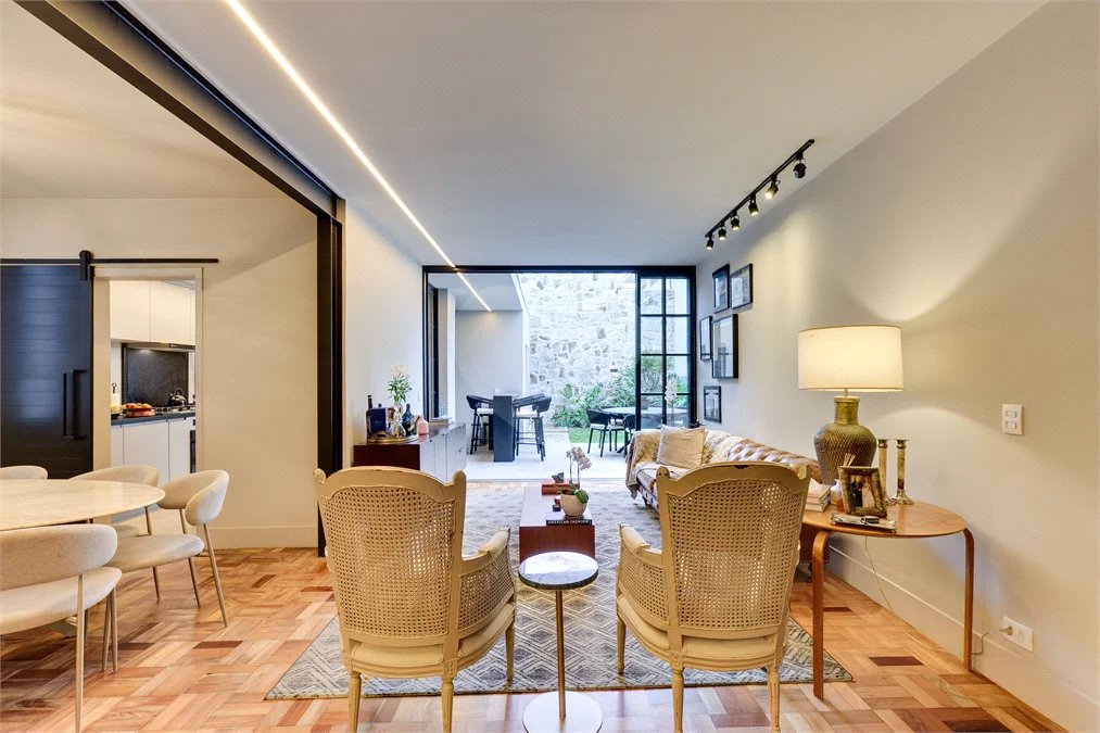 Casa de Vila à venda com 5 quartos, sendo 3 suítes, em Jardim Hípico, São Paulo, SP