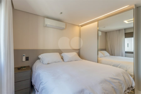 Cobertura à venda ou para alugar com 3 quartos, sendo 2 suítes,  em Campo Belo, São Paulo, SP