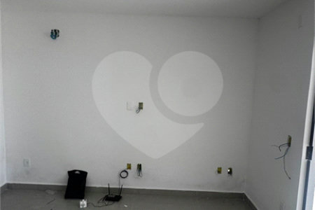 Casa à venda com 3 quartos, sendo 1 suíte, no condomínio Parque Guará, Rio de Janeiro - RJ