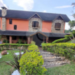 Casa à venda com 4 quartos, sendo 2 suítes, no condomínio Aruã Eco Park, Mogi das Cruzes - SP