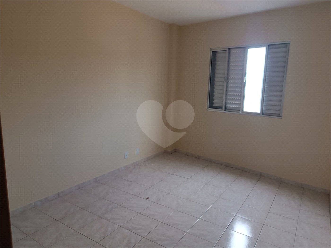 Apartamento à venda com 2 quartos no Centro, São Roque, SP