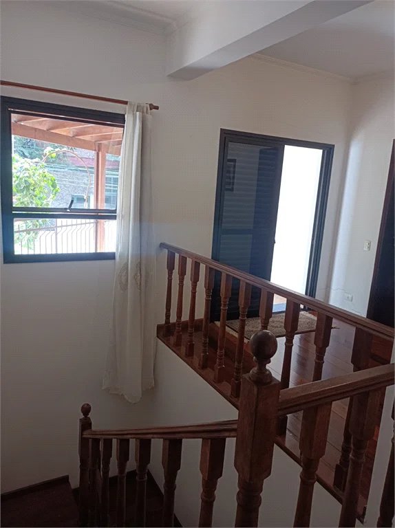 Sobrado à venda com 5 quartos, sendo 4 suítes,  em Rolinópolis, São Paulo, SP