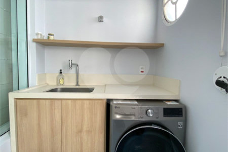 Apartamento à venda com 2 quartos em Cerqueira César, São Paulo, SP