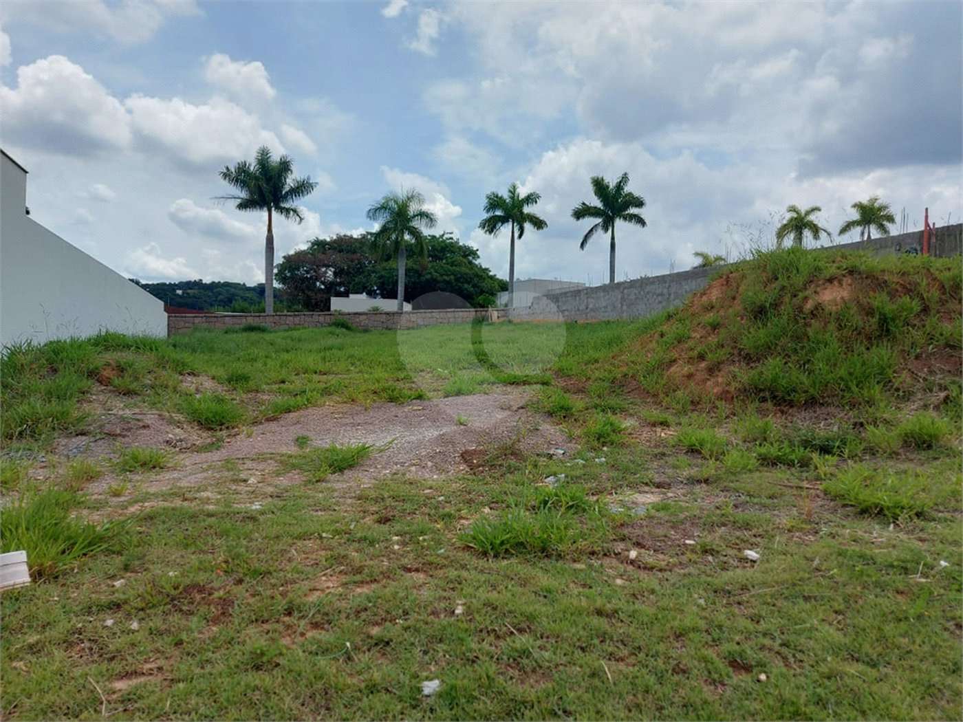 Terreno à venda no condomínio Residencial Arboretum, Vinhedo - SP