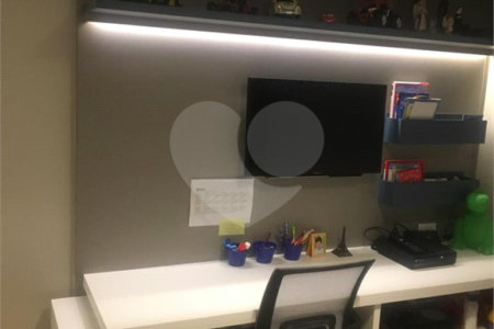 Apartamento à venda com 4 suítes em Vila Oliveira, Mogi das Cruzes, SP