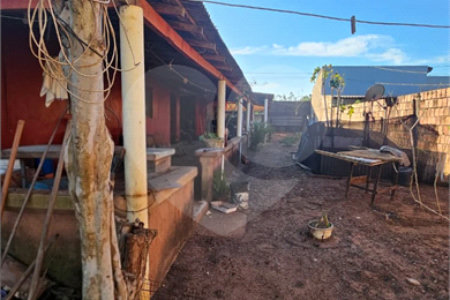 Casa à venda com 3 quartos em Sanga Puita, Ponta Porã, MS