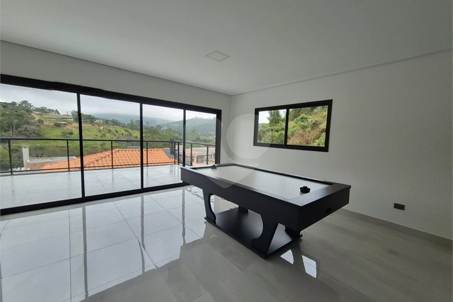 Casa à venda com 4 suítes no condomínio Reserva da Serra, Mairiporã - SP