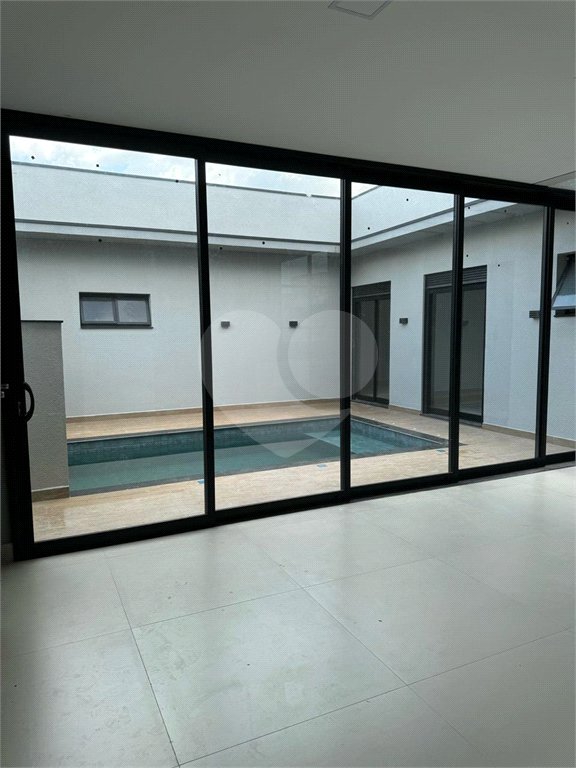 Casa à venda com 3 suítes no condomínio Jardim Residencial Dona Maria Candida, Indaiatuba - SP