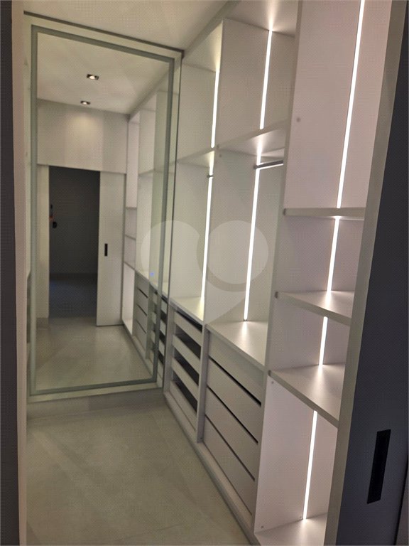 Casa à venda com 3 suítes no condomínio Jardim Residencial Dona Maria Candida, Indaiatuba - SP