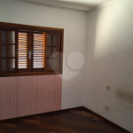 Sobrado para alugar com 4 quartos, sendo 3 suítes, em Vila Nivi, São Paulo, SP