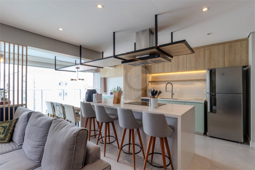 Apartamento à venda com 2 quartos, sendo 1 suíte, em Chácara Santo Antônio, São Paulo, SP