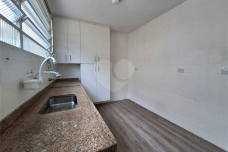 Apartamento à venda com 2 quartos em Indianópolis, São Paulo, SP