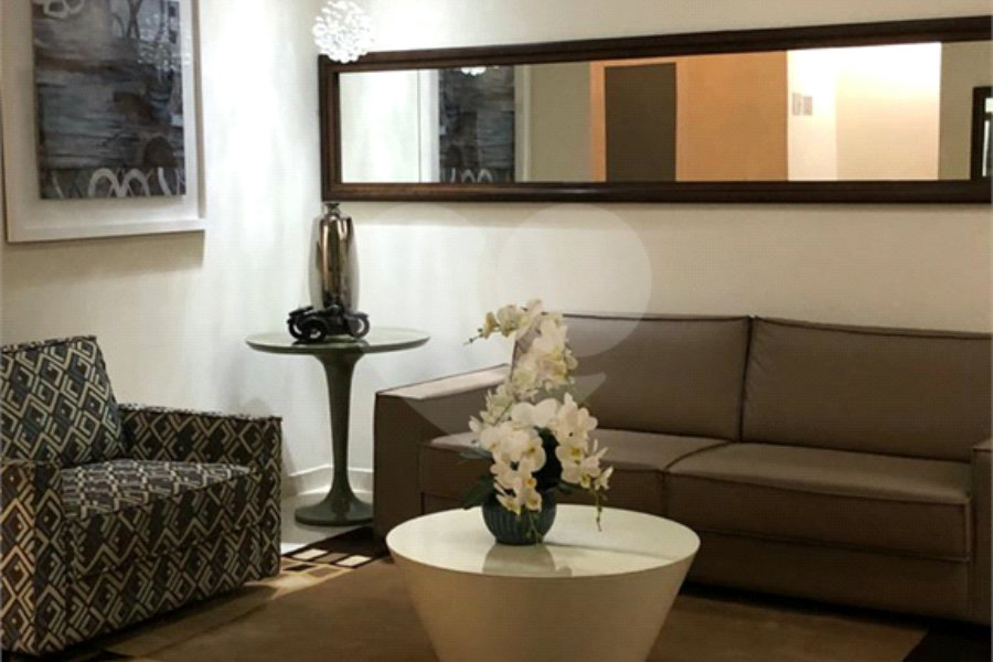 Apartamento à venda com 3 quartos, sendo 1 suíte, em Santana, São Paulo, SP