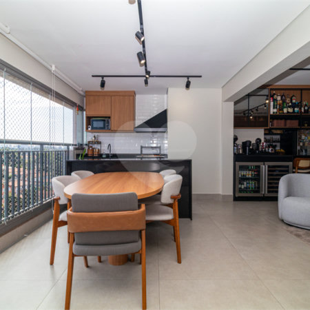 Apartamento à venda com 3 suítes em Jardim Prudência, São Paulo, SP